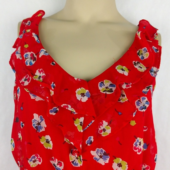 XHILIRATION tiered ruffled floral dress. Medium - Picture 2 of 5